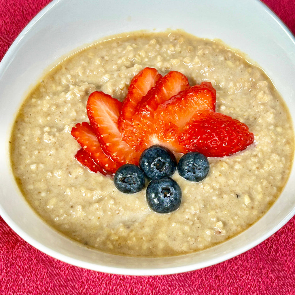 SpaJuiceBar Raw Oatmeal is a Cashew Date Sauce Recipe